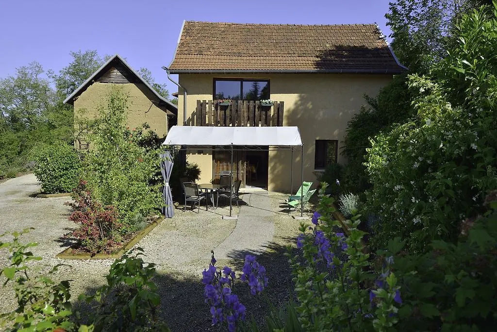 Saint-Genix-sur-Guiers La Parenthese Bed & Breakfast フランス